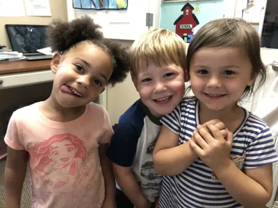 Fun activities with friends at Oak Harbor daycare